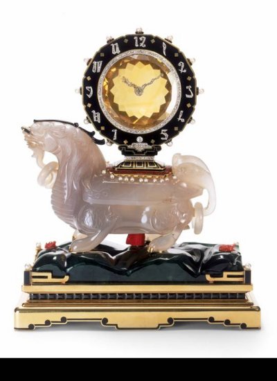 Επιτραπέζιο ρολόι Cartier από αχάτη νεφρίτη σιτρίν και νεφρίτη